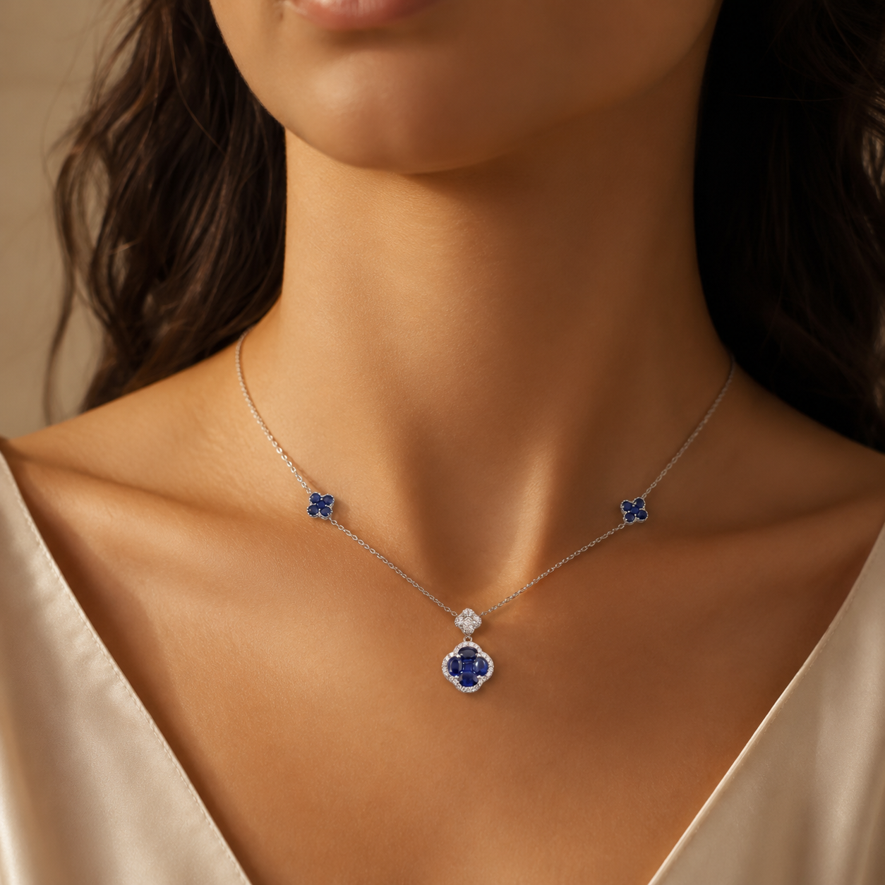 GARGANTILLA ZAFIRO EN ORO BLANCO 14K