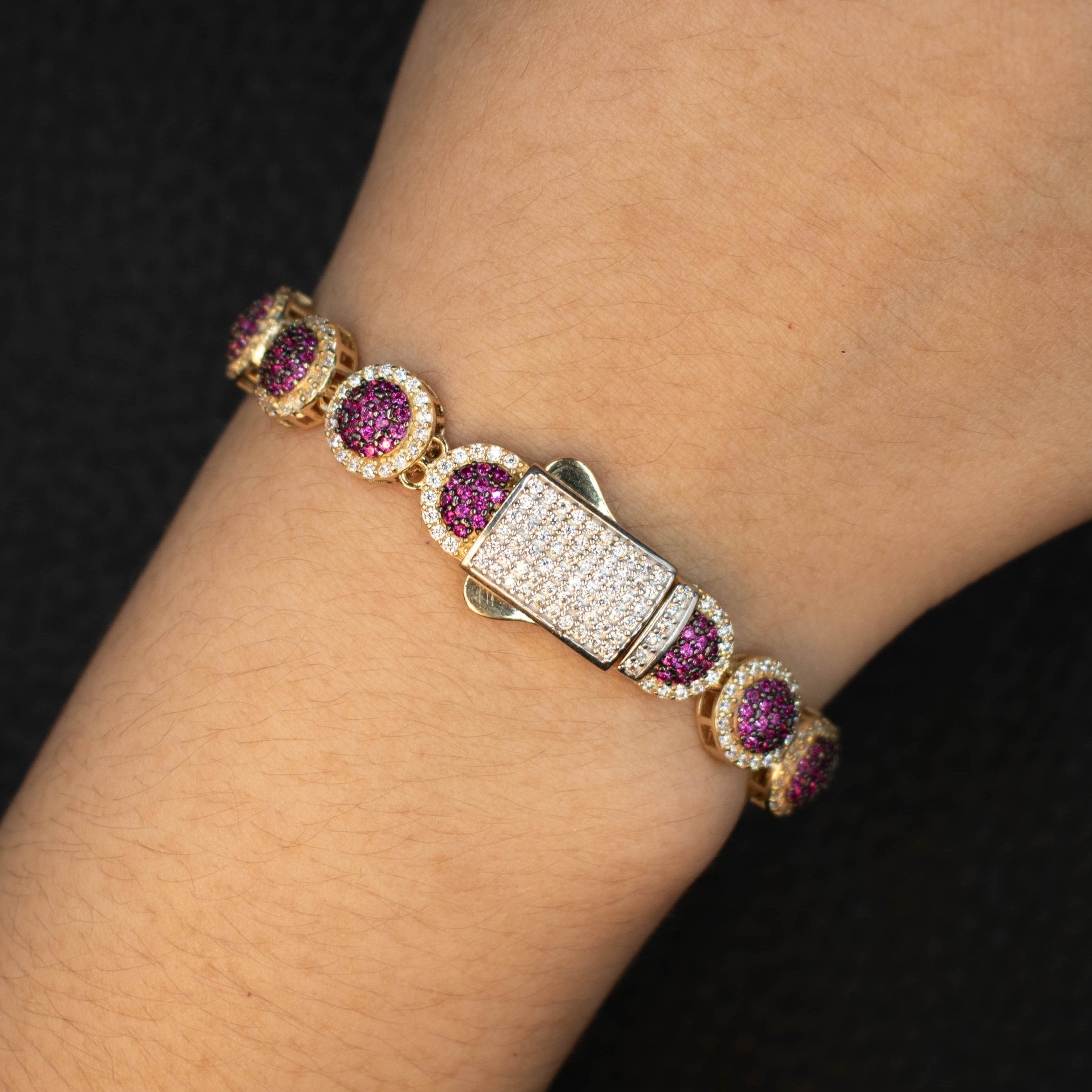 PULSO CON PIEDRAS ZIRCONIAS MORADAS ORO 14K