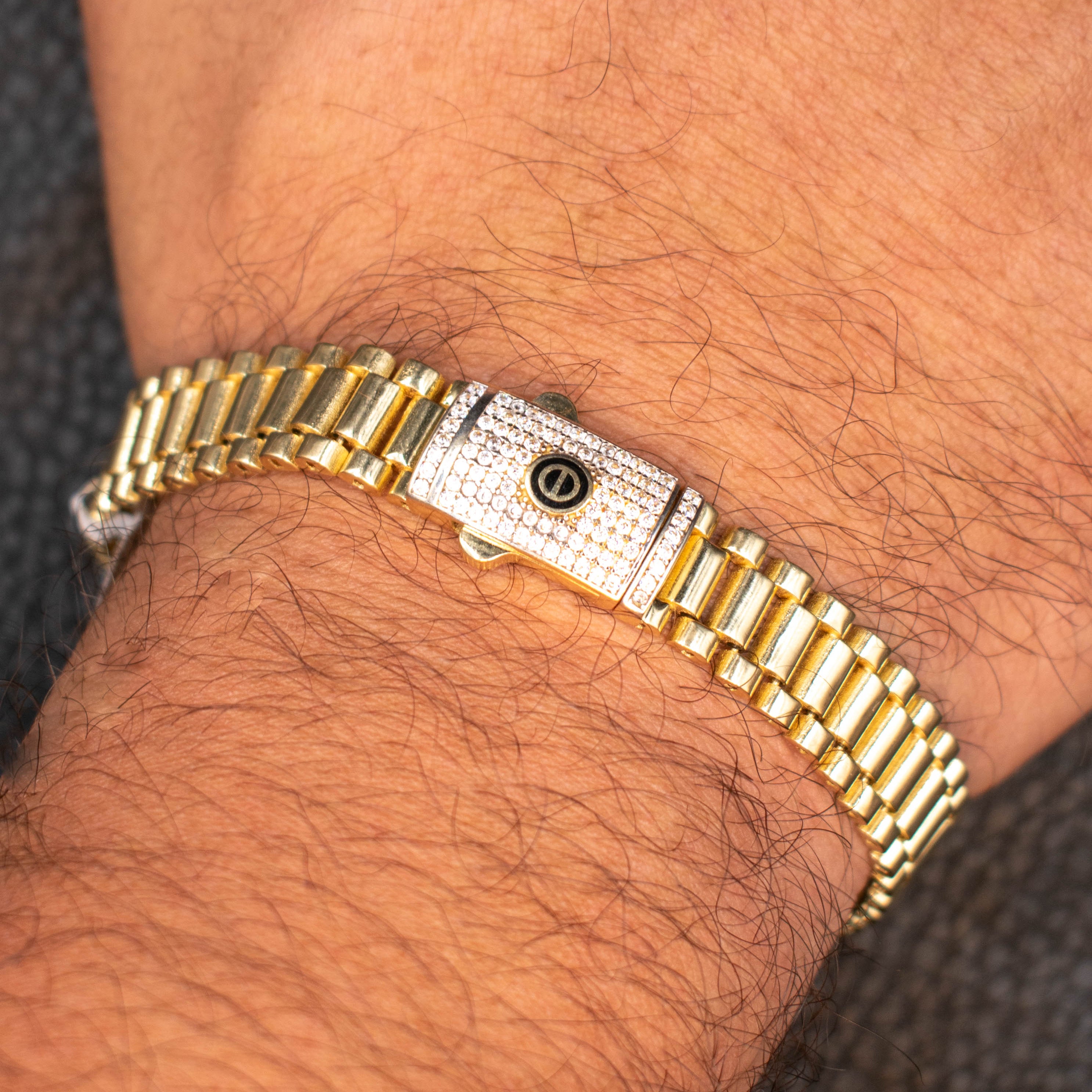 ESCLAVA MARCA DE DISEÑADOR ORO 14K