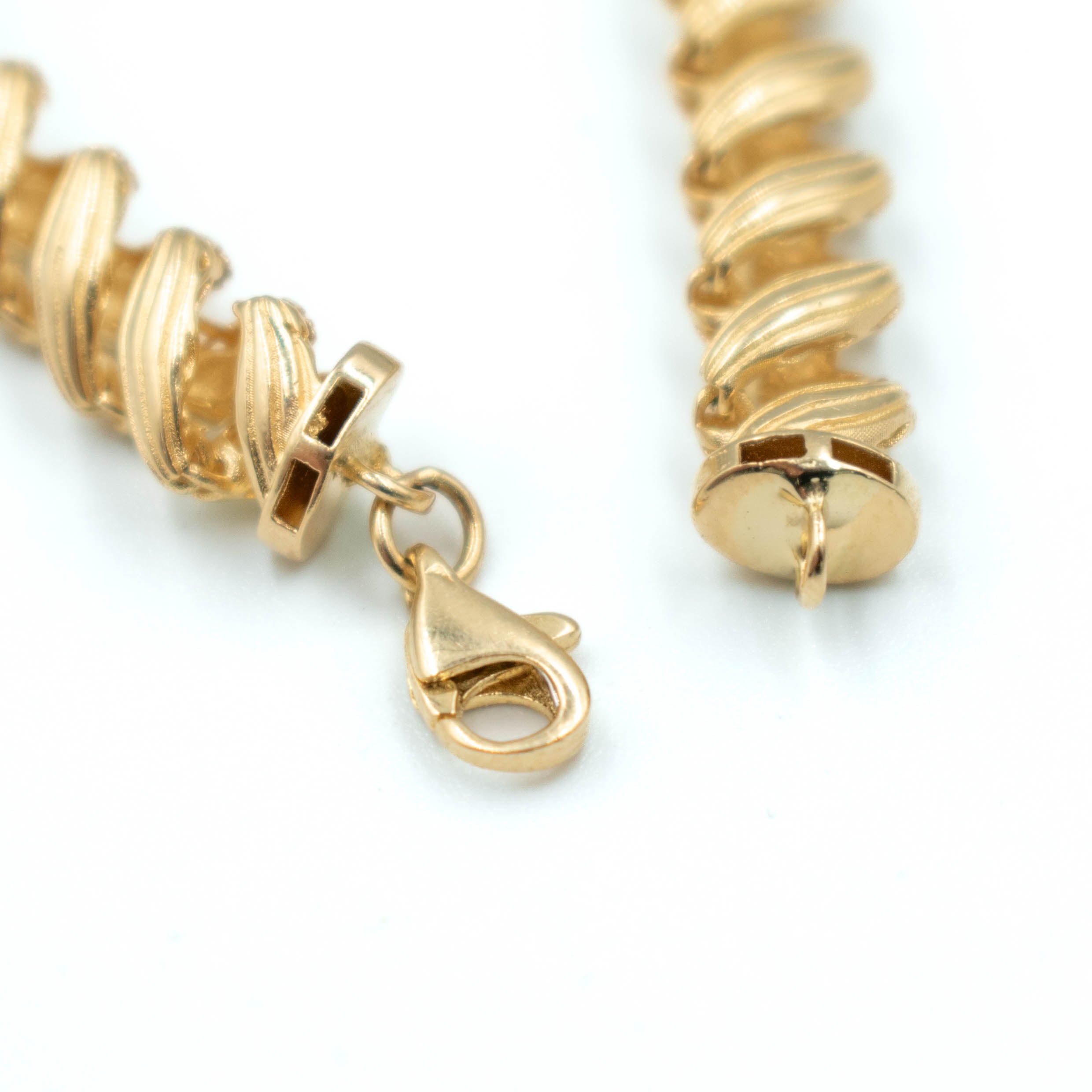 PULSERA HUECA ORO 14K