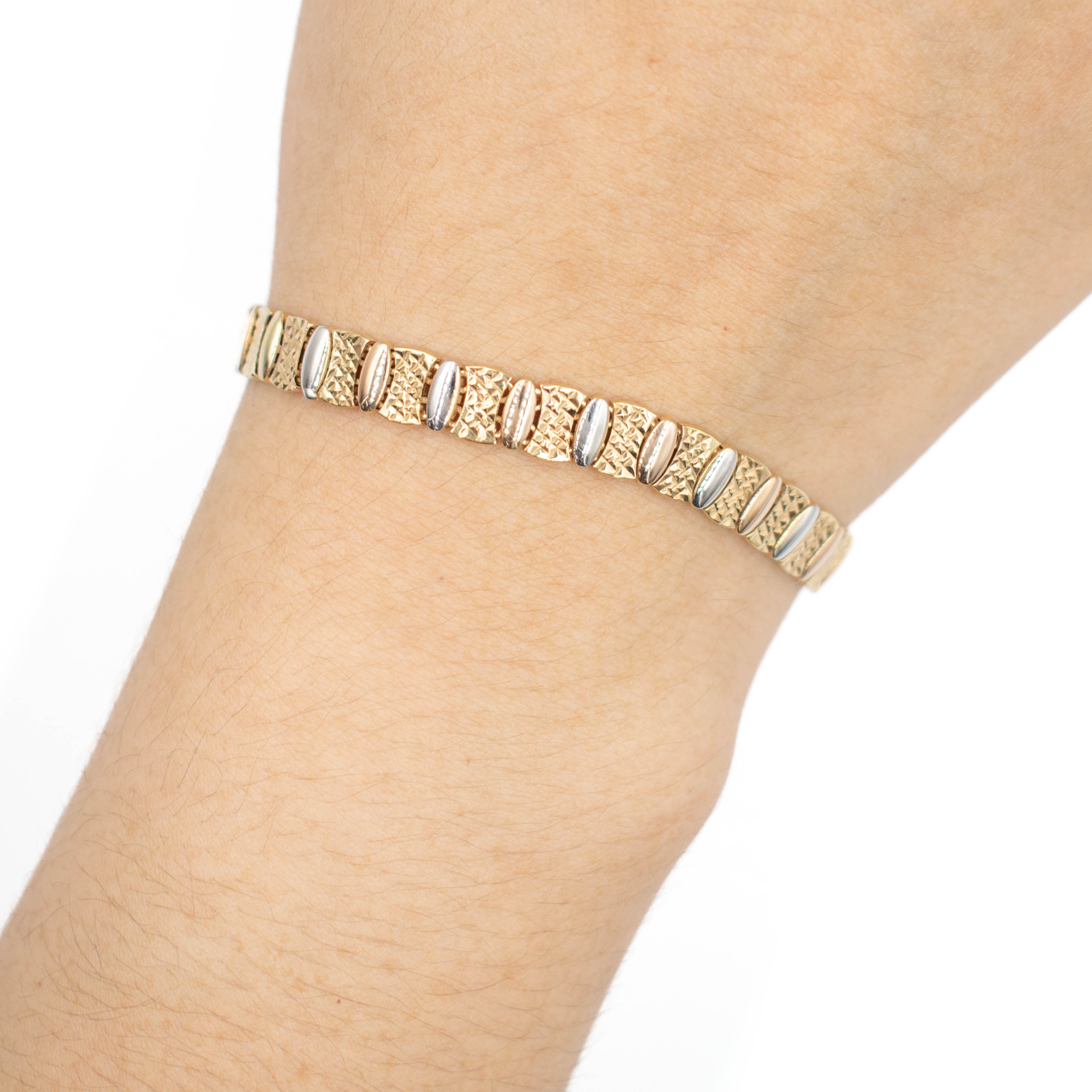 PULSERA TRES ORO 14K