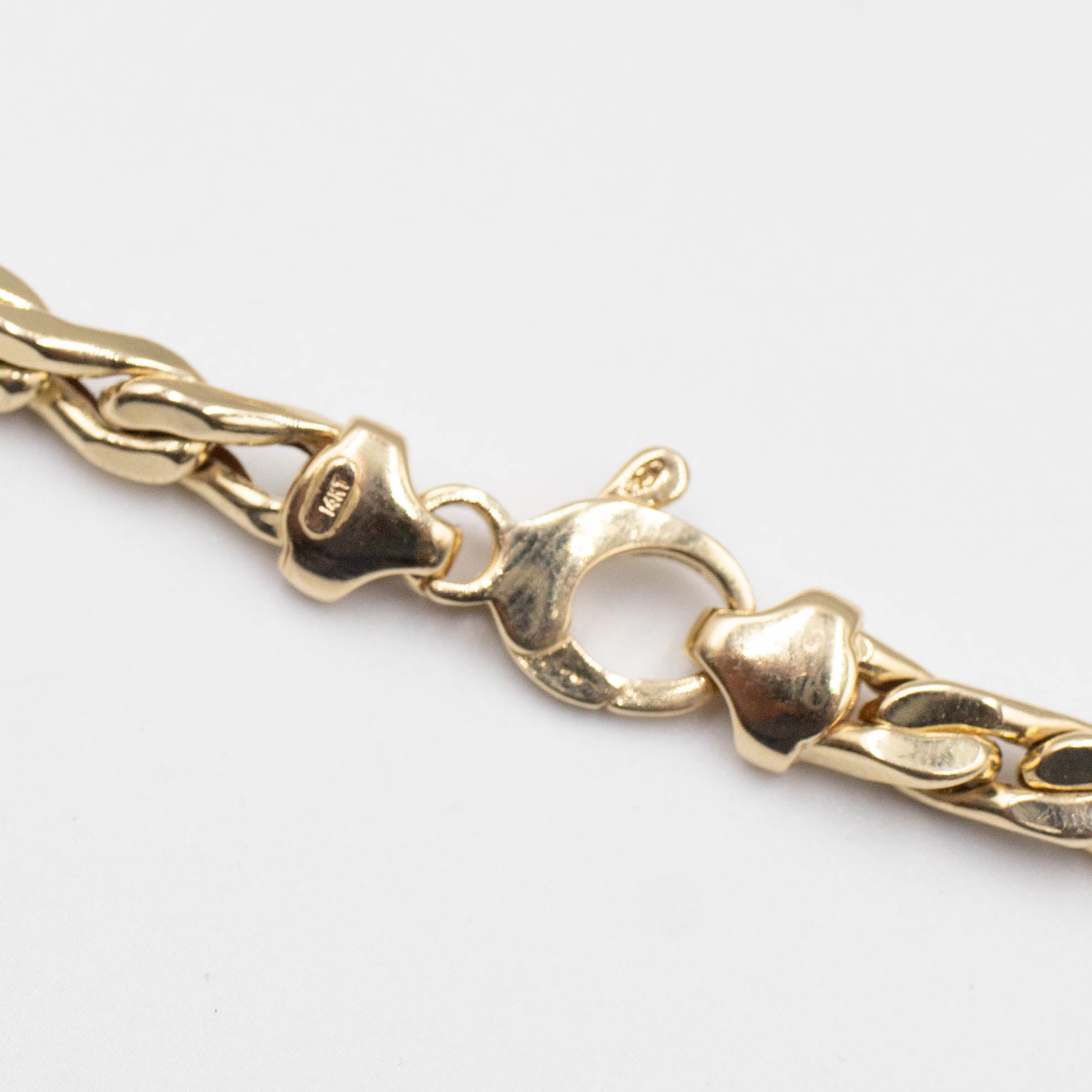 PULSERA HUECA ORO 14K