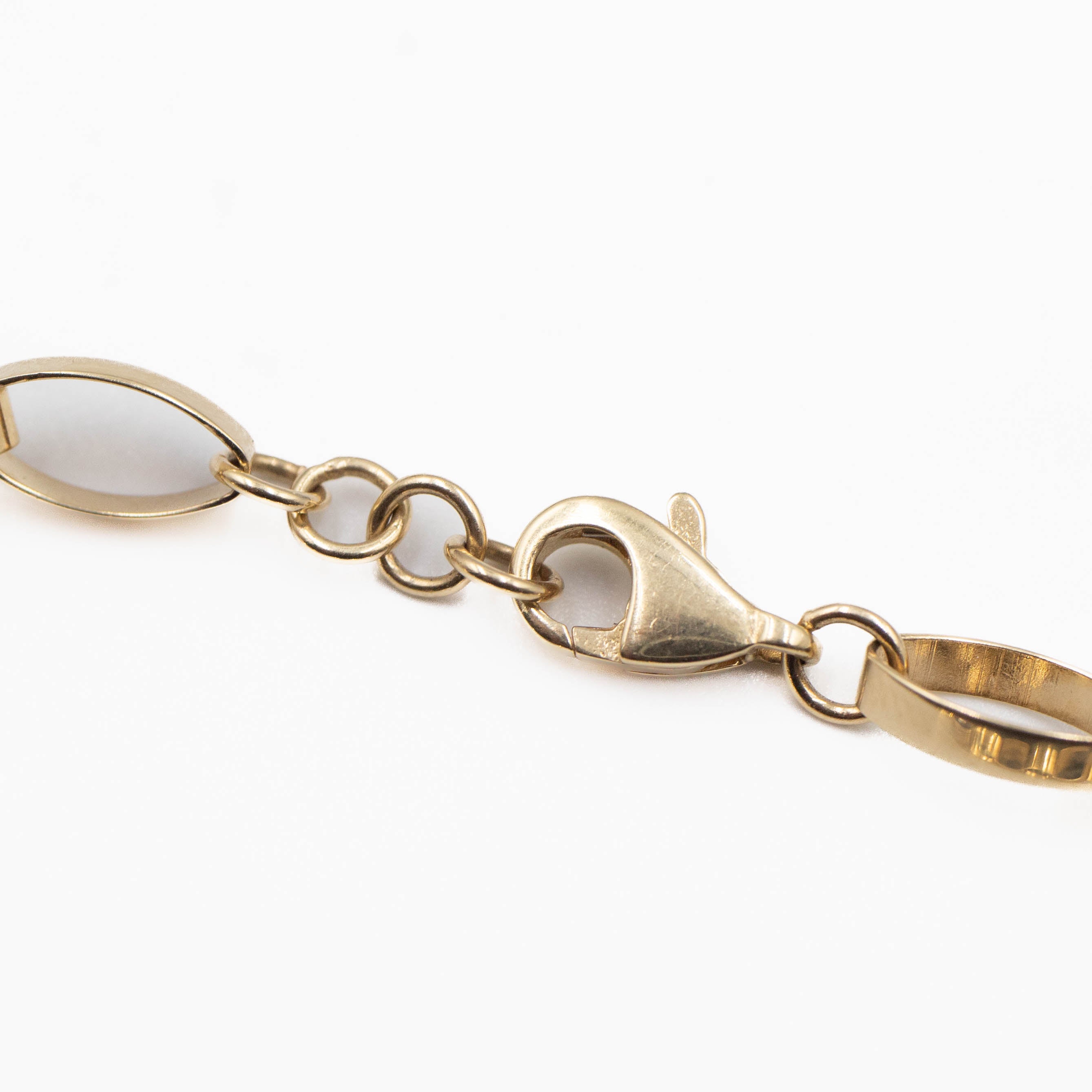 PULSERA CURVE HUECA ORO 14K