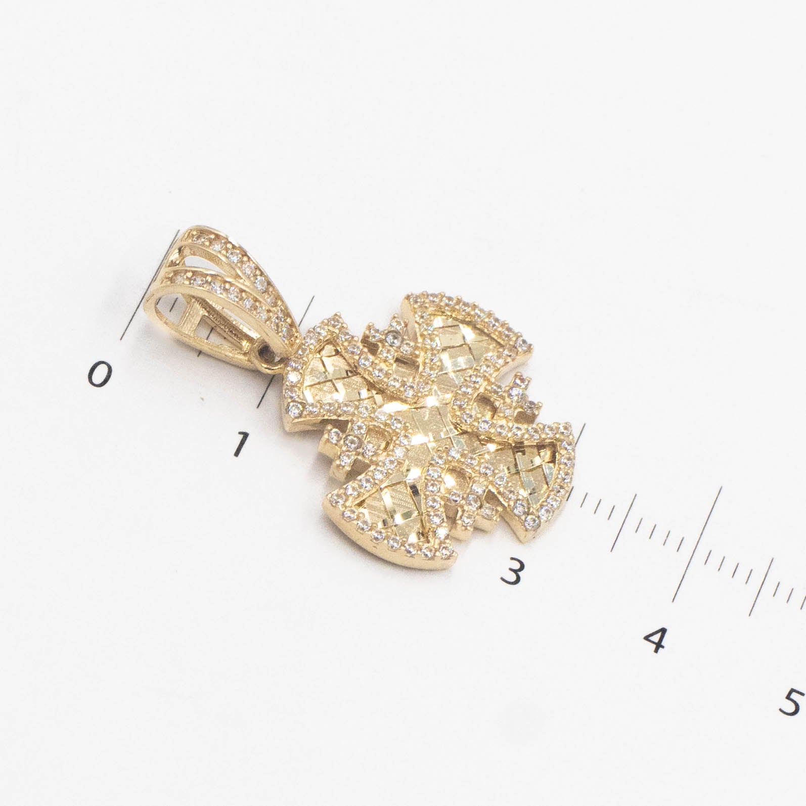 DIJE DE CRUZ HUECO CON PIEDRA ZIRCONIA ORO 14K