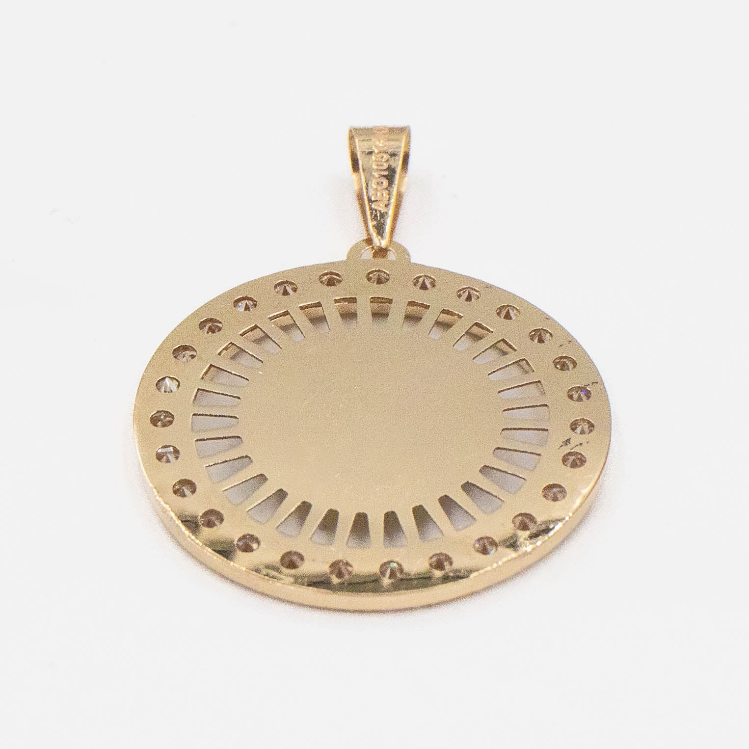 MEDALLA CIRCULAR DELSAGRADO CORAZÓN HUECO ORO 14K