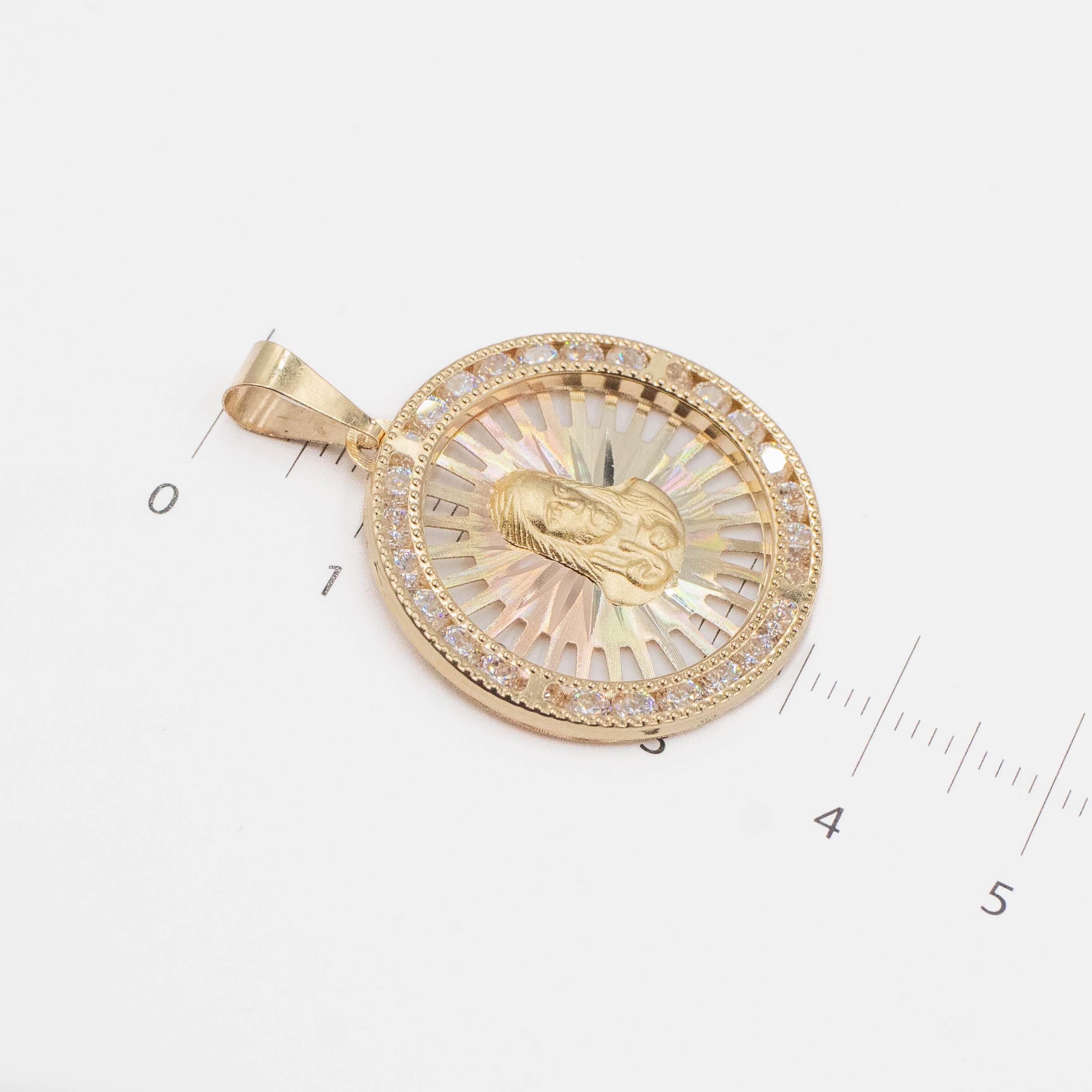 MEDALLA CIRCULAR DELSAGRADO CORAZÓN HUECO ORO 14K