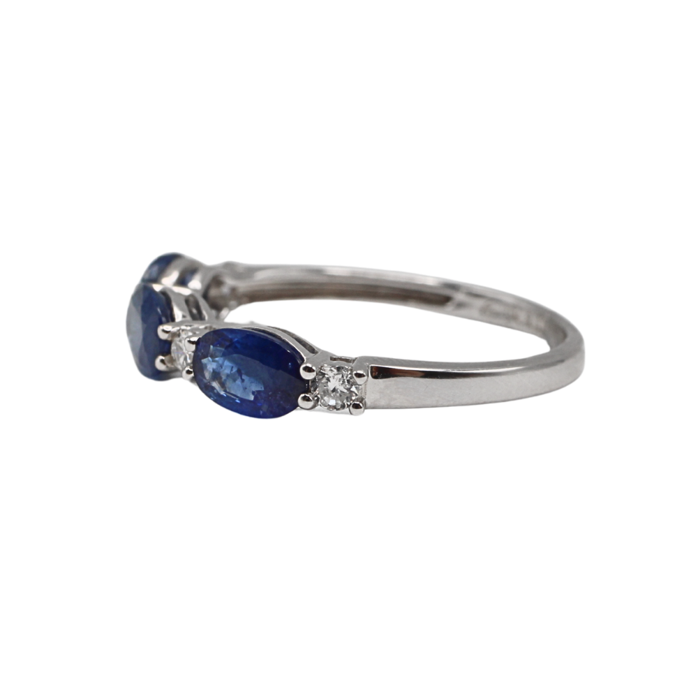 ANILLO ZAFIRO Y DIAMANTES ORO BLANCO 18K