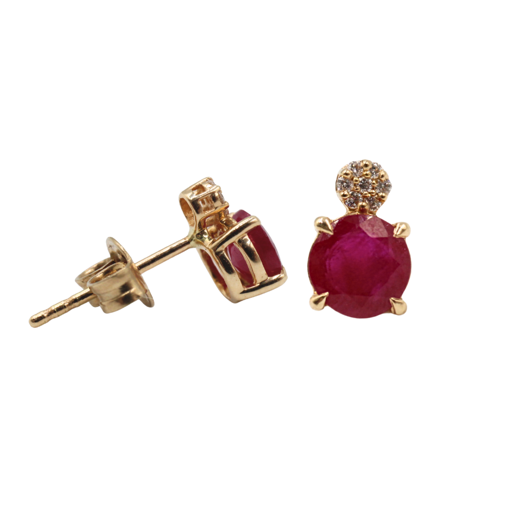ARETE RUBÍ EN ORO 14K