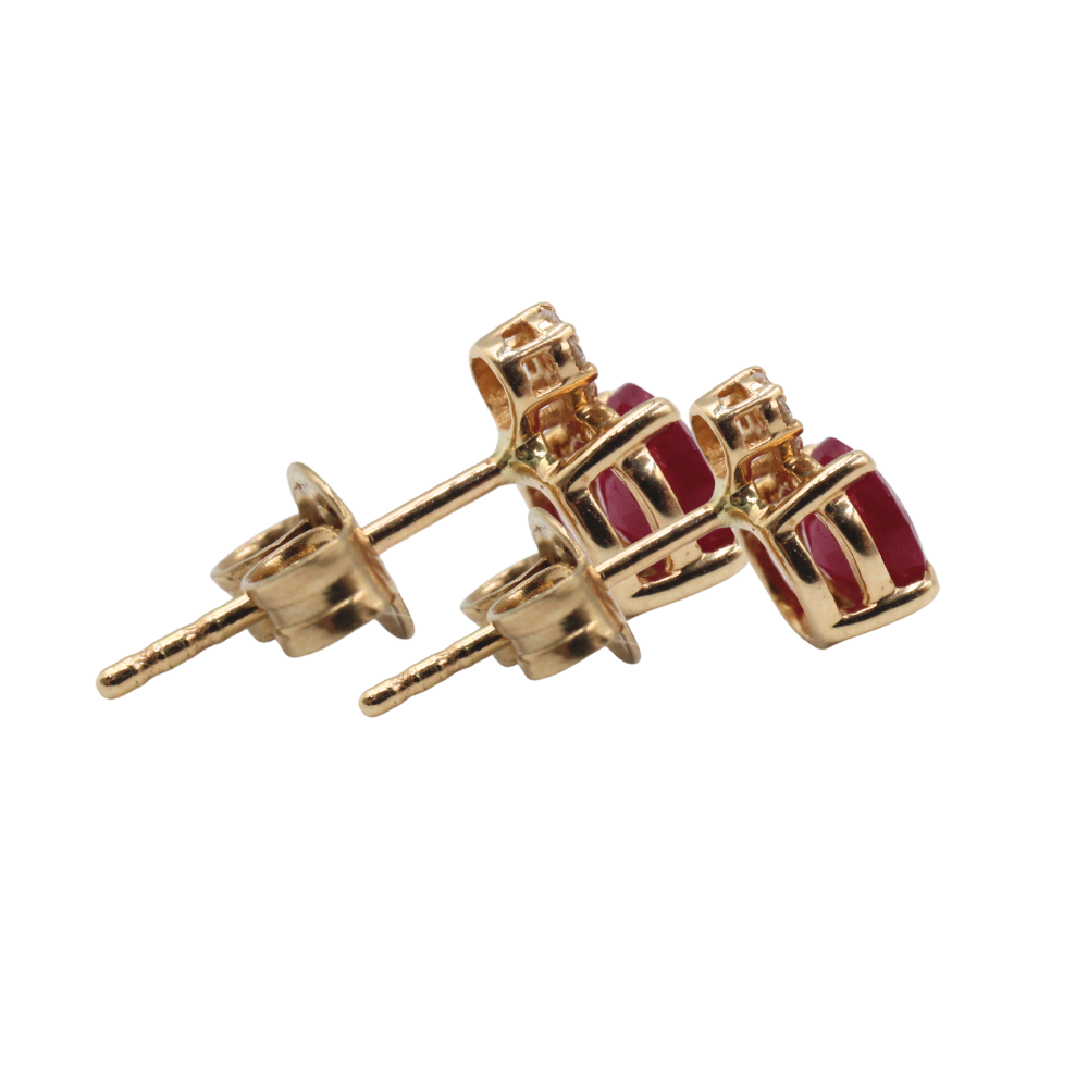ARETE RUBÍ EN ORO 14K
