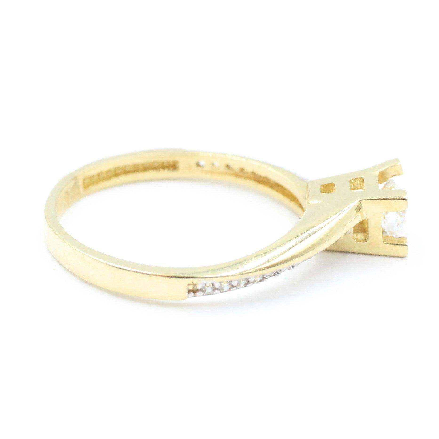 ANILLOS DE COMPROMISO CON PIEDRAS DE ZIRCONIA 10K