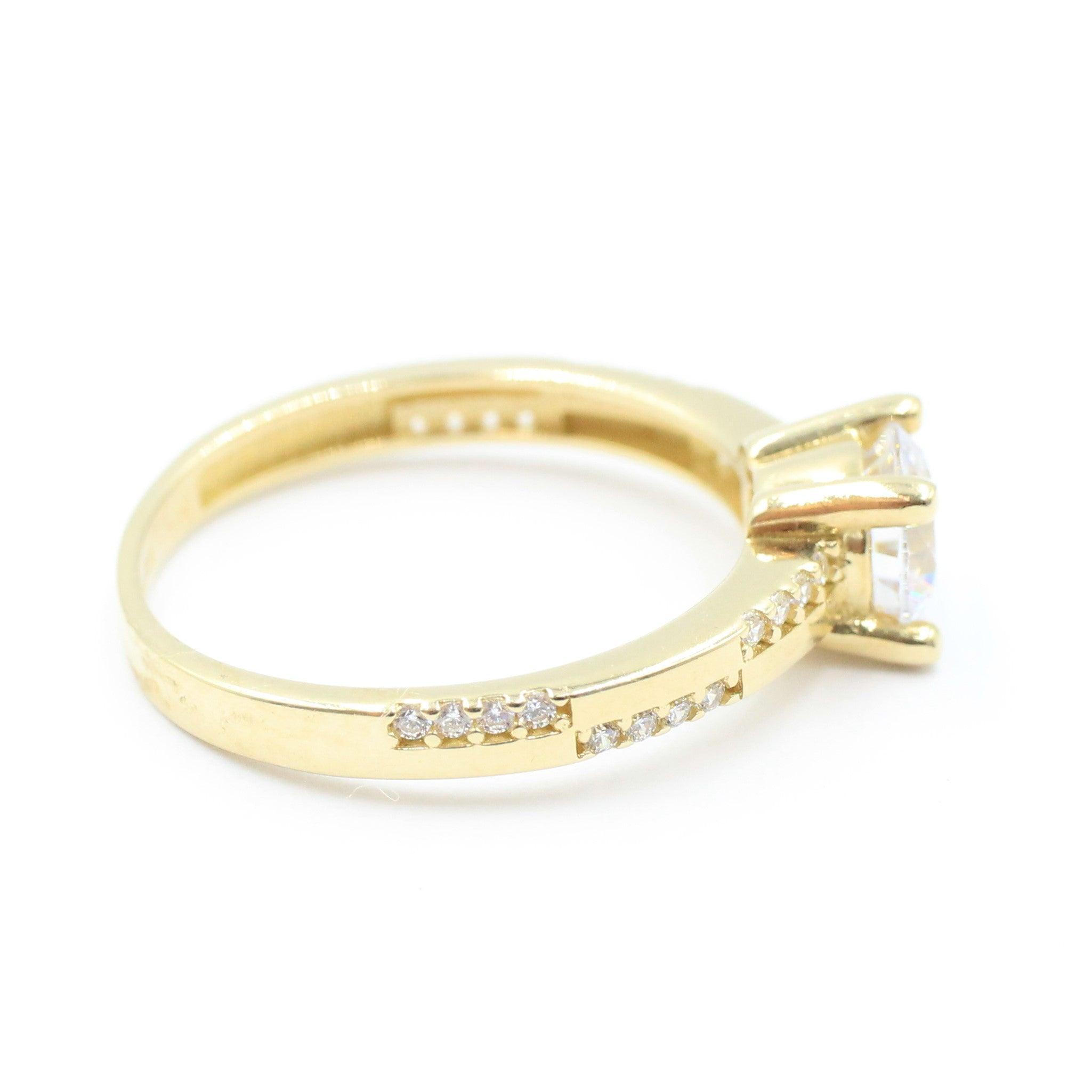 ANILLOS DE COMPROMISO CON PIEDRAS DE ZIRCONIA 10K