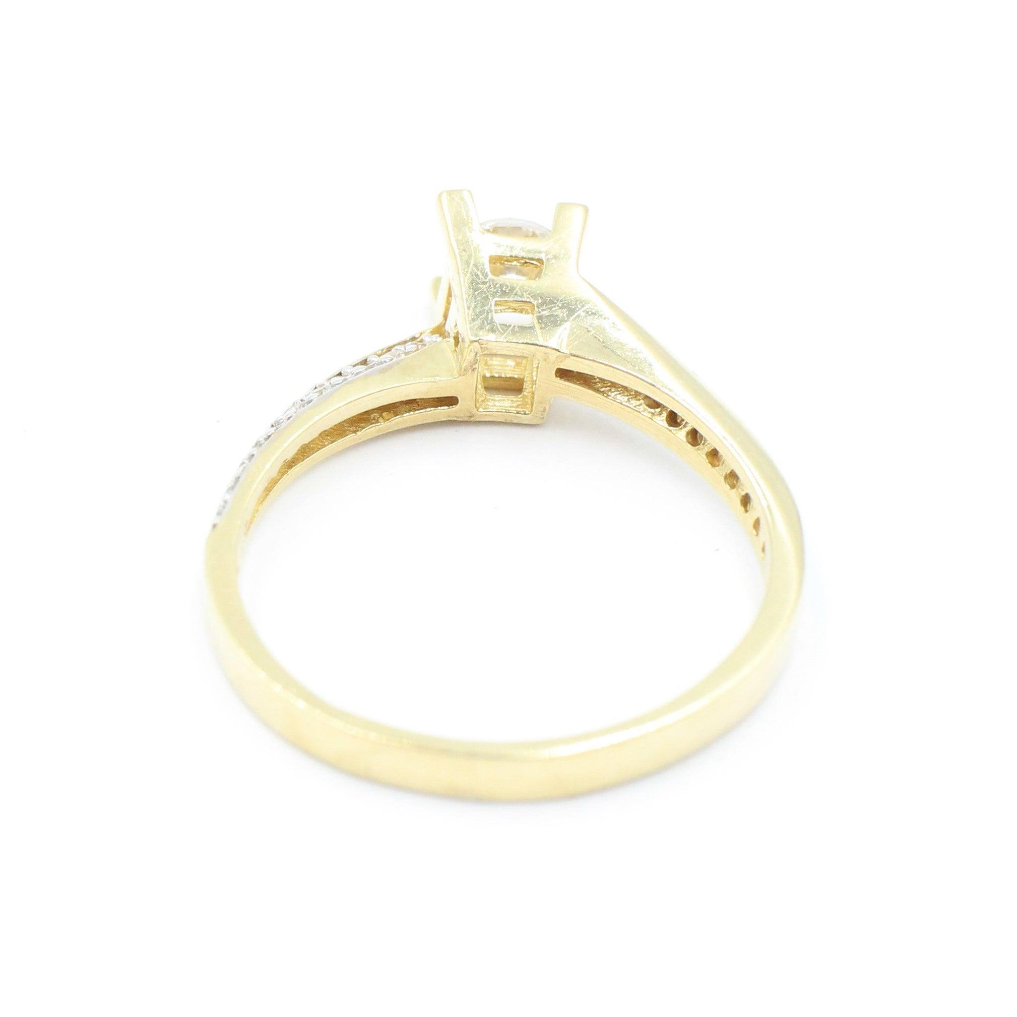 ANILLOS DE COMPROMISO CON PIEDRAS DE ZIRCONIA 10K