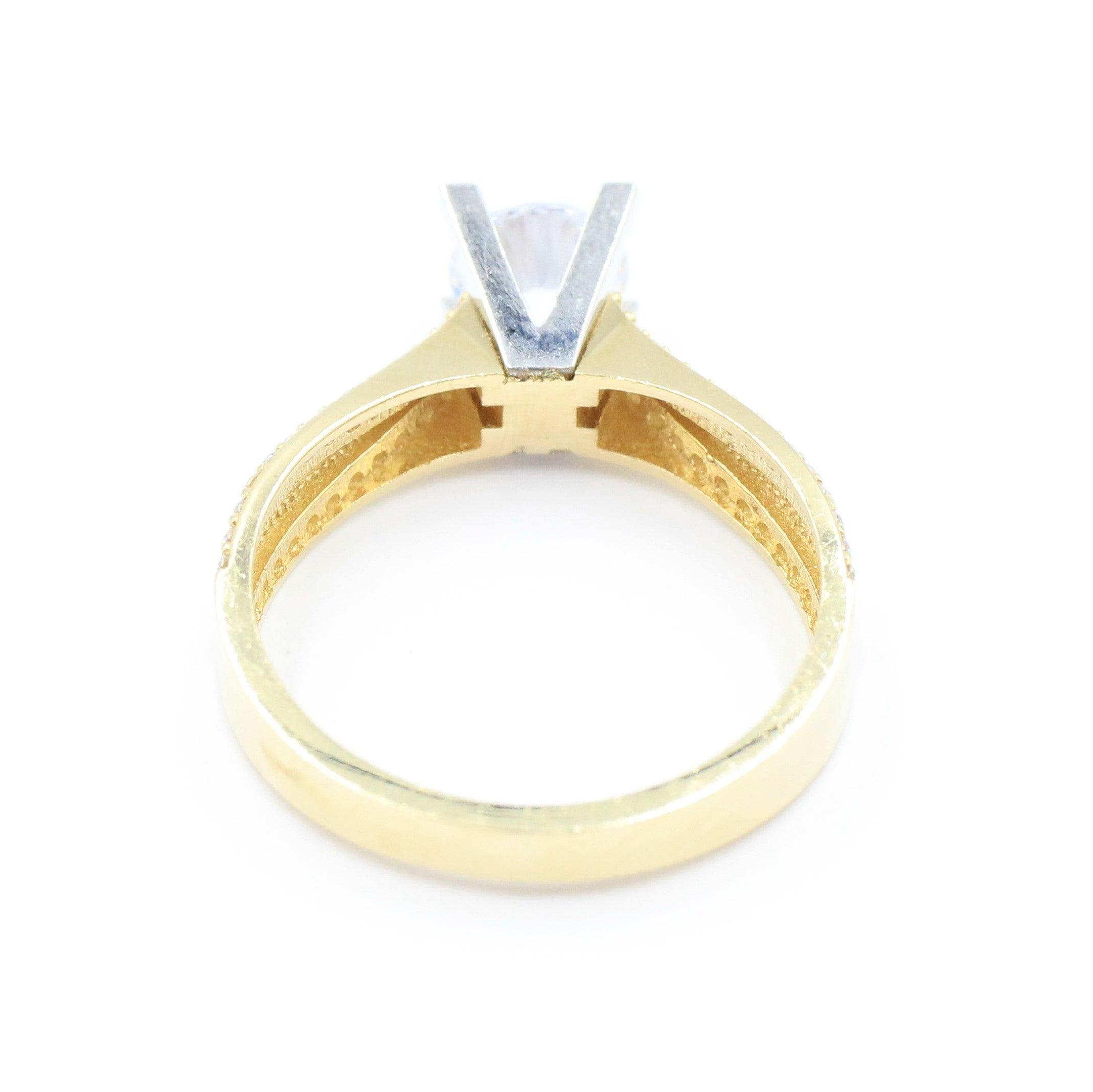 ANILLOS DE COMPROMISO CON PIEDRAS DE ZIRCONIA 10K