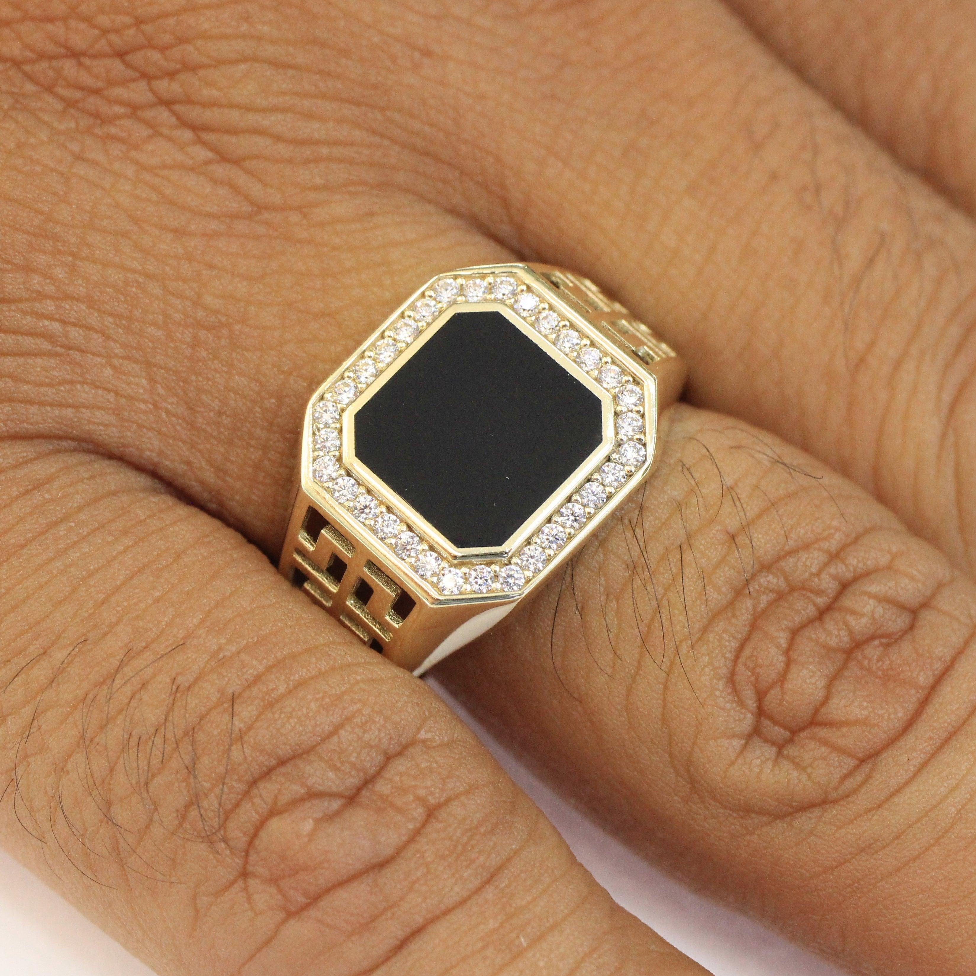 ANILLO CON PIEDRA ONIX ORO 10K - Orovel's Collection